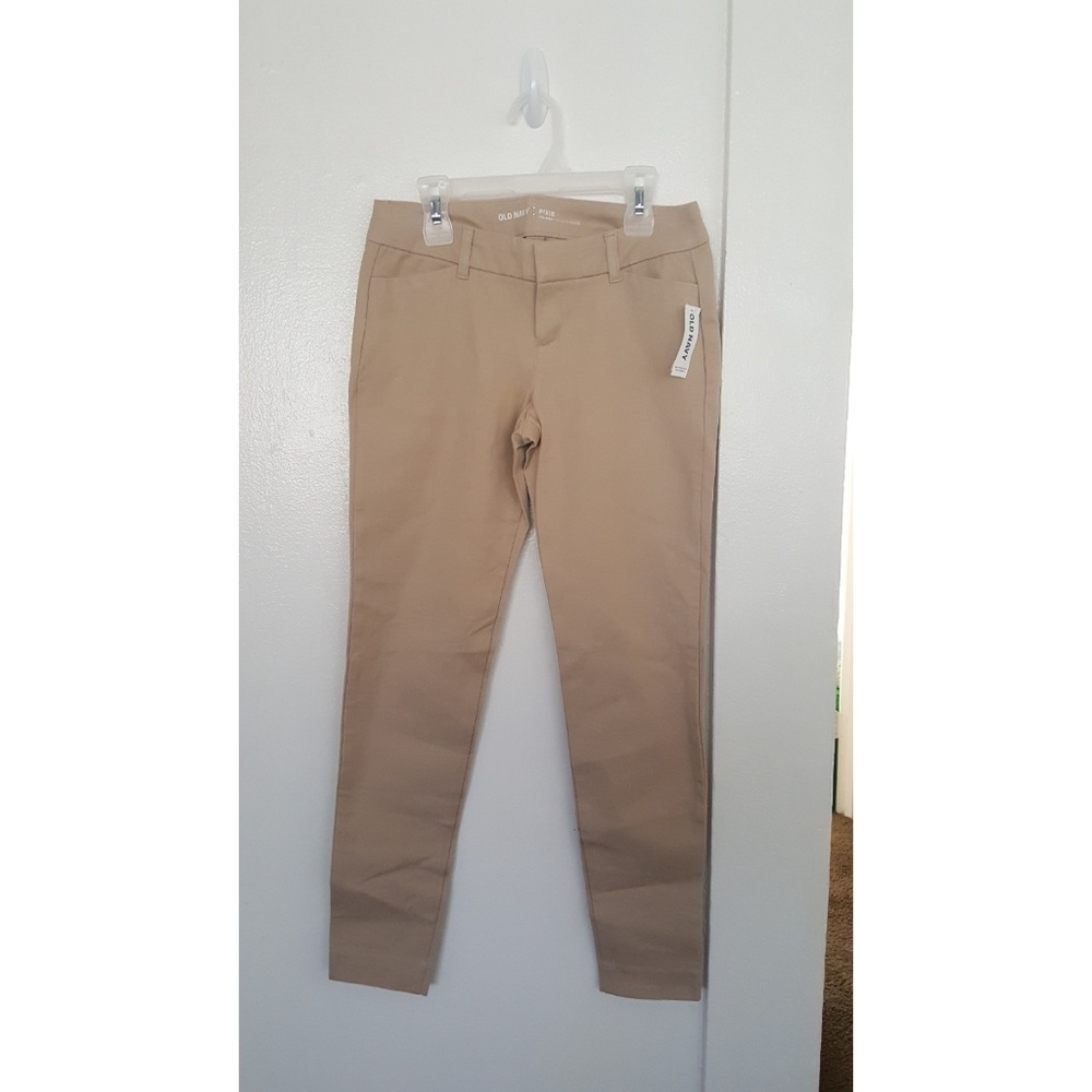 Old Navy Petite Size 6 Tan Pixie Pants